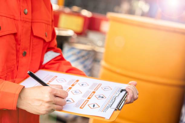 comment stocker produits chimiques entreprise